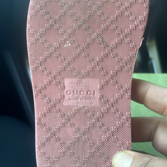 Gucci - Picture 6 of 8